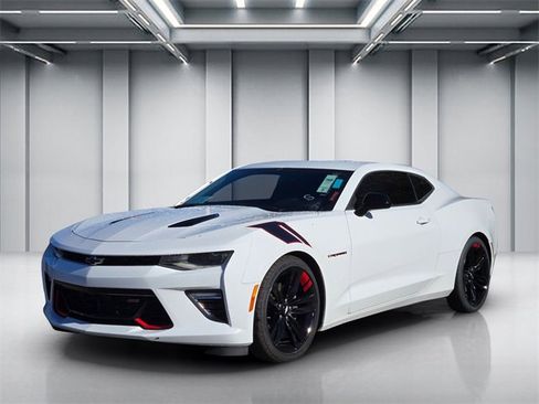 Used 2018 Chevrolet Camaro SS w/ Redline Edition image 8