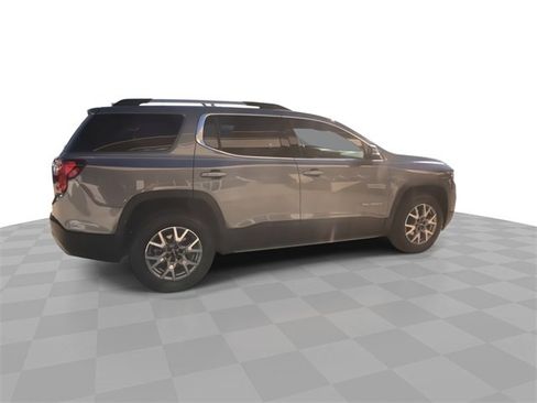 Used 2021 GMC Acadia SLT image 15