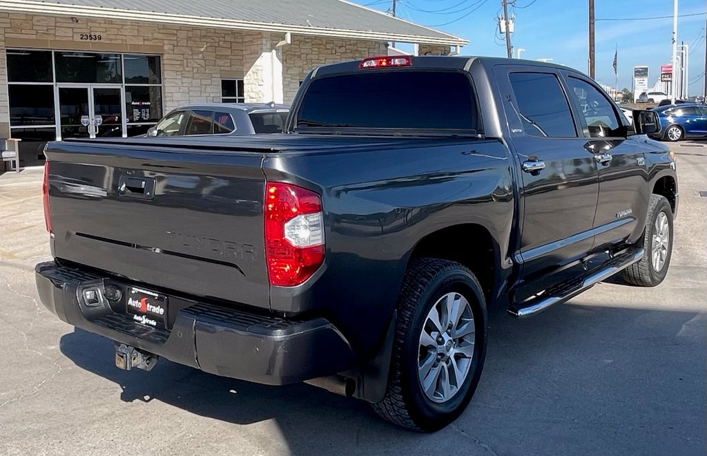 Used 2017 Toyota Tundra Limited w/ Limited Premium Package RWD image 4
