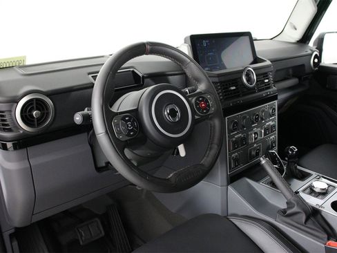 Used 2024 INEOS Grenadier Fieldmaster Edition image 14