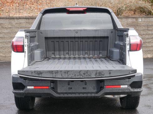 Used 2025 Hyundai Santa Cruz SE image 6