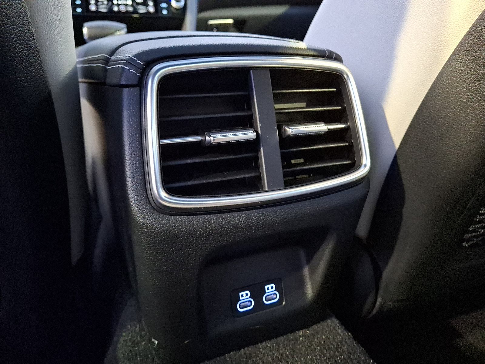 Certified 2026 Genesis G70 3.3T Sport Prestige AWD/4WD image 11