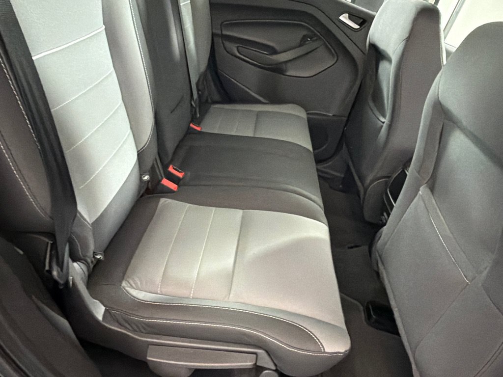 Used 2015 Ford Escape SE AWD/4WD image 21