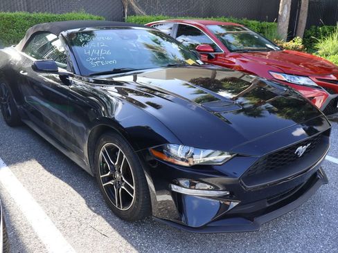 Used 2023 Ford Mustang Premium image 6