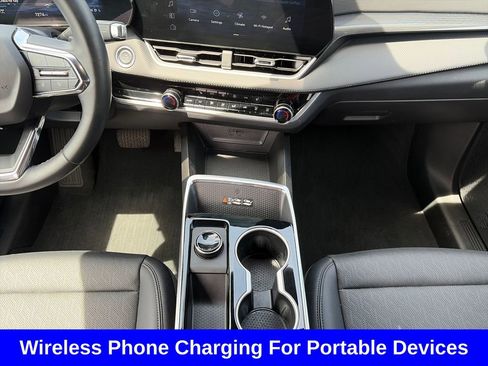 Used 2026 Chevrolet Equinox LT w/ Convenience Package II AWD/4WD image 20