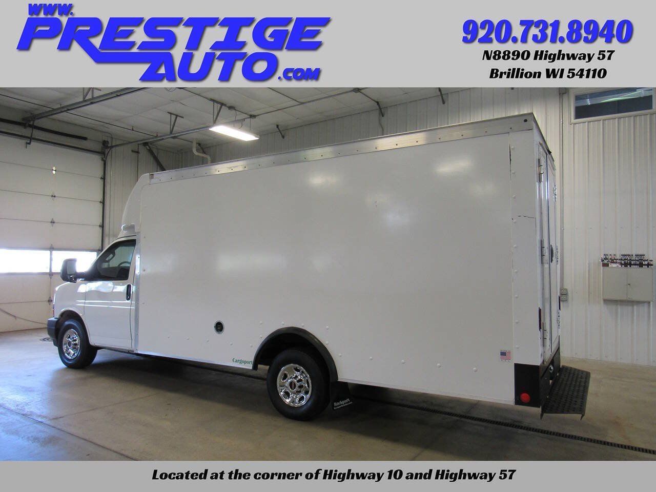 Used 2023 GMC Savana 3500 w/ Power Convenience Package RWD image 3