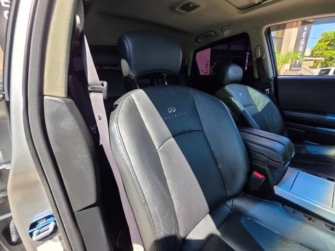 Used 2005 INFINITI FX35 2WD w/ (U01) Technology Pkg image 15