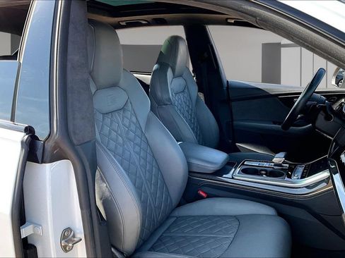 Used 2021 Audi SQ8 Prestige AWD/4WD image 7