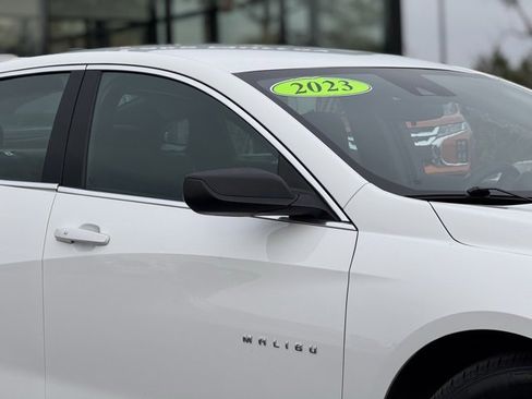 Used 2023 Chevrolet Malibu LS image 4