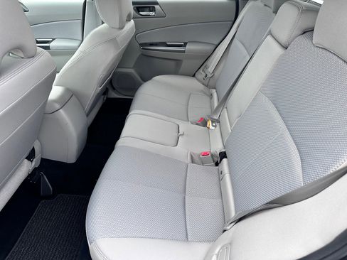Used 2011 Subaru Forester 2.5X Premium AWD/4WD image 6