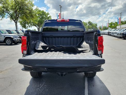 Used 2023 Chevrolet Colorado LT w/ LT Convenience Package II image 11