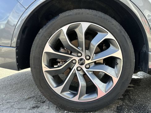 Used 2022 Lincoln Aviator Grand Touring w/ Elements Package Plus AWD/4WD image 18