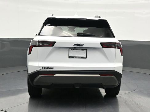 Used 2026 Chevrolet Equinox LT w/ Midnight Edition image 4