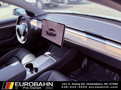 Used 2023 Tesla Model 3 Standard Range image 15