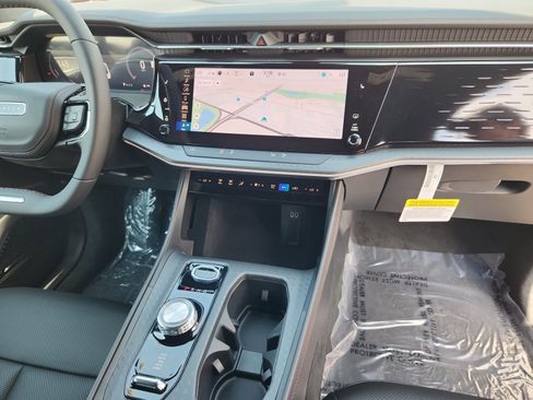 New 2025 Jeep Wagoneer S Limited image 20