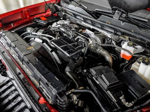 Used 2024 Chevrolet Silverado 3500 LT w/ Convenience Package image 44