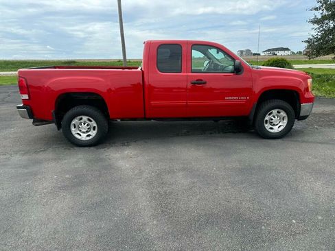 Used 2008 GMC Sierra 2500 SLE w/ Snow Plow Prep Package AWD/4WD image 6