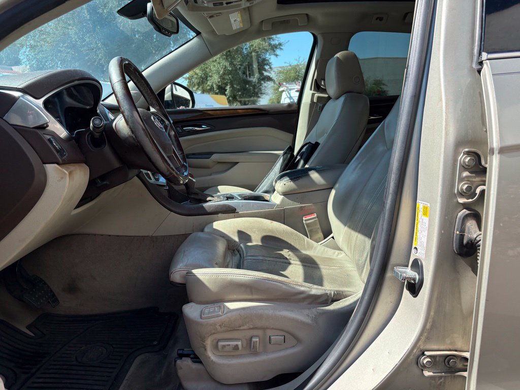 Used 2014 Cadillac SRX Luxury AWD/4WD image 8