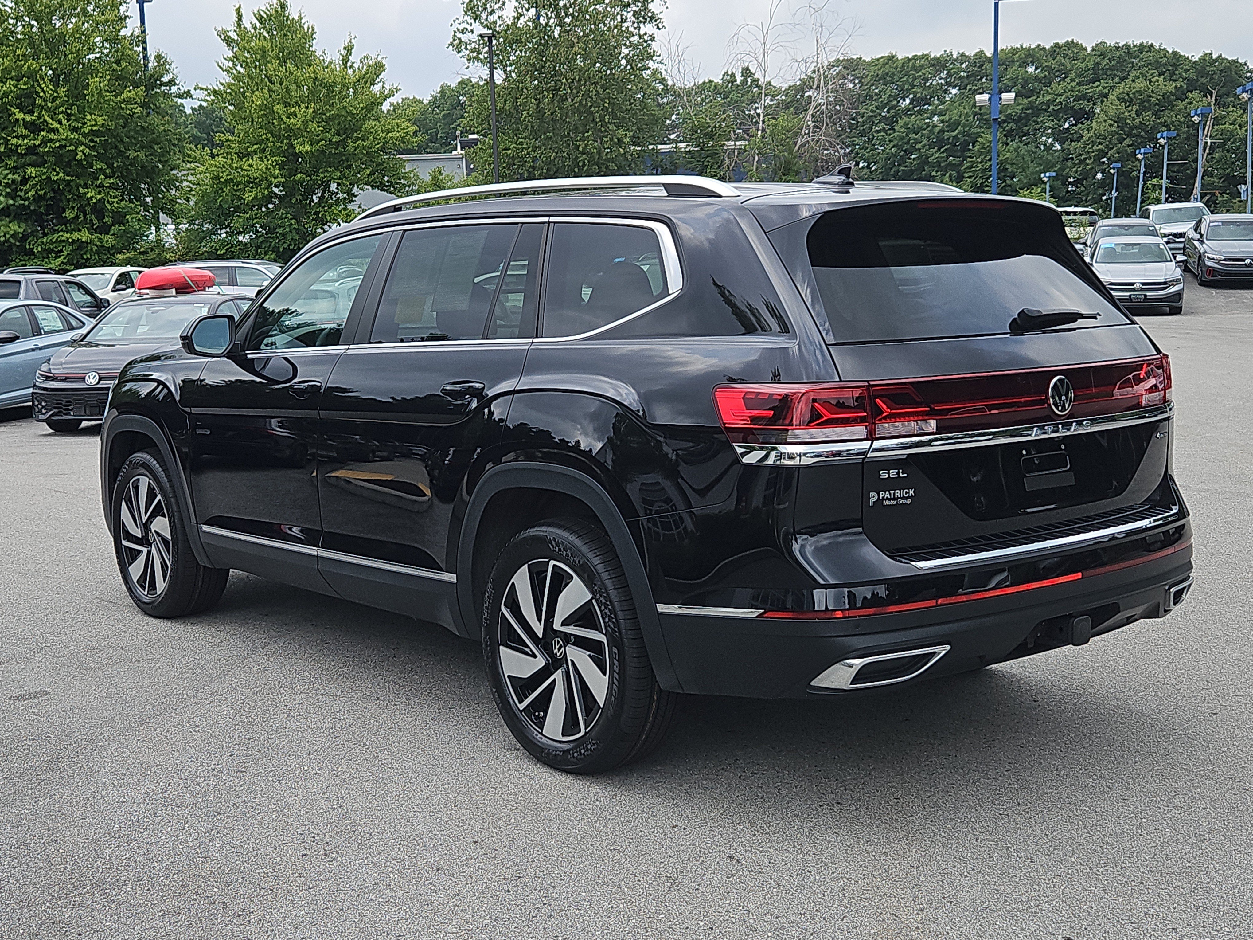Certified 2024 Volkswagen Atlas SEL AWD/4WD image 30