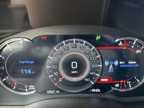 Used 2020 Cadillac Escalade Platinum AWD/4WD image 7