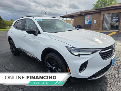 Used 2022 Buick Envision Essence w/ Technology Package II AWD/4WD image 1