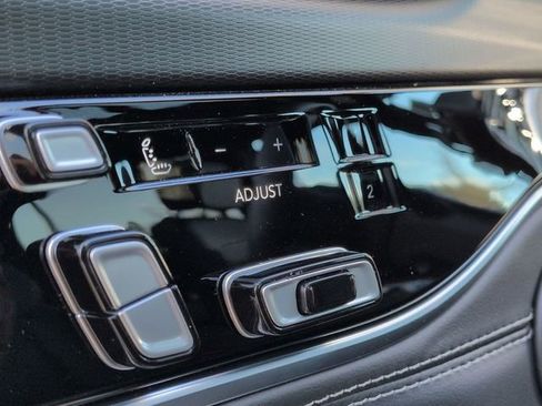 New 2026 Jeep Grand Wagoneer L Summit w/ Premium Group III AWD/4WD image 14