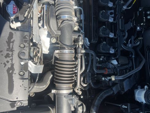 Used 2021 Honda Accord Sport image 19