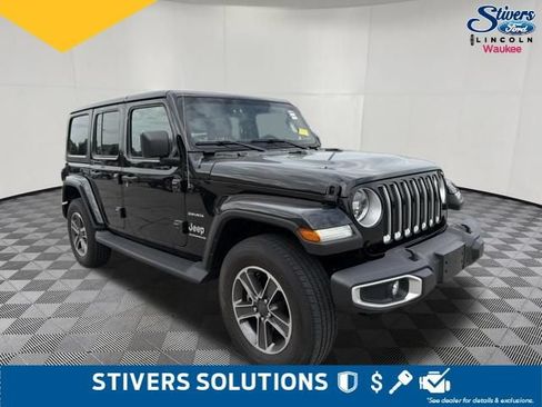 Used 2023 Jeep Wrangler Unlimited Sahara w/ LED Lighting Group AWD/4WD image 3