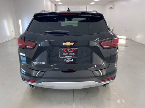 New 2025 Chevrolet Blazer LT w/ Convenience Package image 7