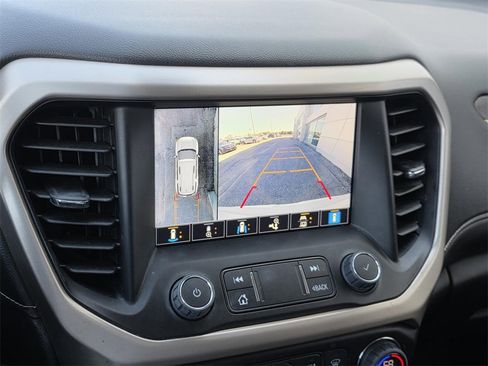 Used 2023 GMC Acadia Denali w/ Denali Ultimate Package image 19