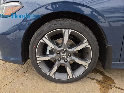 New 2026 Honda Civic Sport Touring image 9