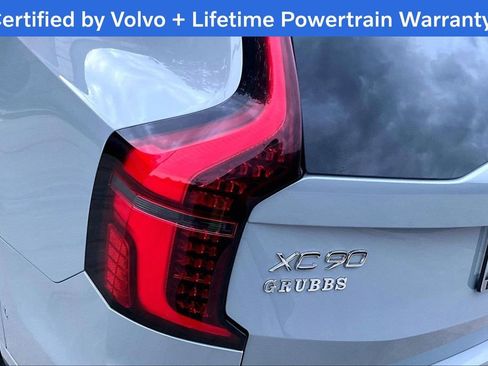 Certified 2025 Volvo XC90 B6 Plus image 41