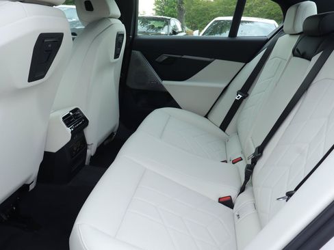 New 2027 BMW 530i w/ Premium Package RWD image 12