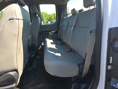 Used 2017 Ford F150 XL w/ Equipment Group 101A Mid image 19