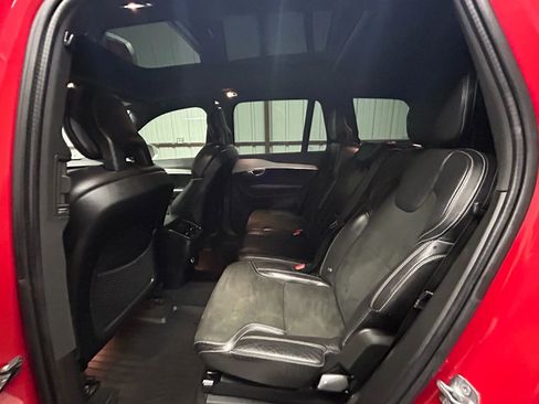 Used 2016 Volvo XC90 T6 R-Design w/ Protection Package Plus image 10