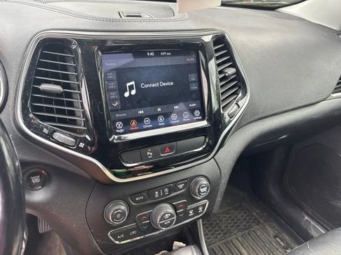 Used 2020 Jeep Cherokee Limited AWD/4WD image 7