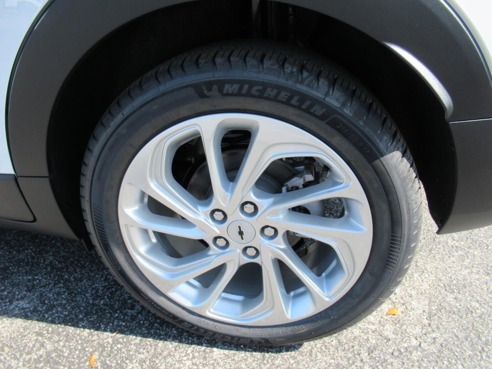 New 2027 Chevrolet Bolt LT FWD image 8