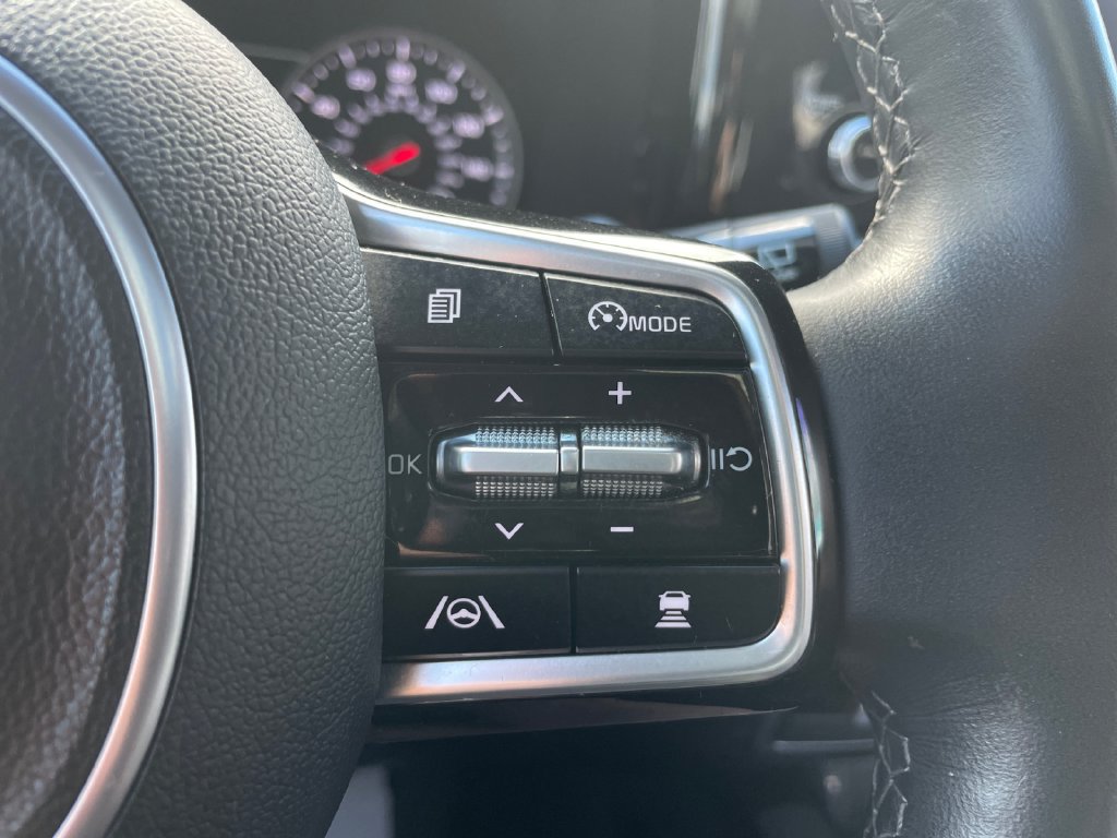Certified 2023 Kia Sorento X-Line EX AWD/4WD image 24