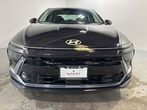 New 2025 Hyundai Sonata SEL image 3