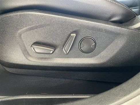 Used 2021 Ford Edge SEL w/ Convenience Package AWD/4WD image 18