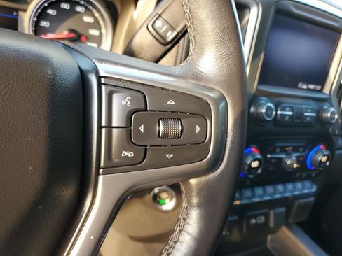 Used 2020 Chevrolet Silverado 1500 LT Trail Boss AWD/4WD image 30
