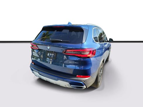 Used 2023 BMW X5 xDrive40i w/ Premium Package AWD/4WD image 4