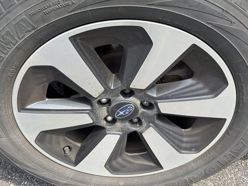 Used 2017 Subaru Forester 2.5i w/ Alloy Wheel Package AWD/4WD image 21