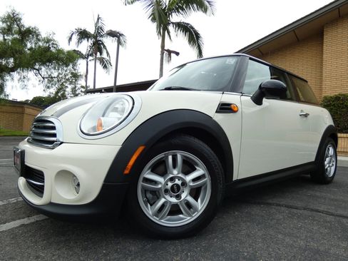 Used 2013 MINI Cooper Hardtop image 13