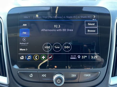 Used 2024 Chevrolet Malibu LT image 17