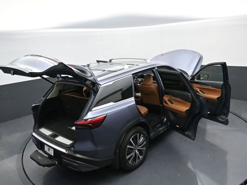 Used 2025 INFINITI QX60 Sensory w/ Vision Package image 46