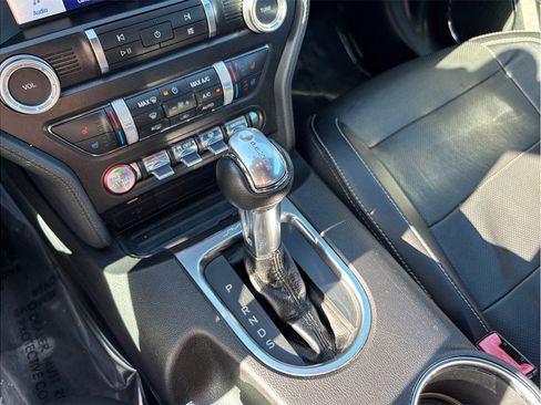 Used 2020 Ford Mustang Premium image 32