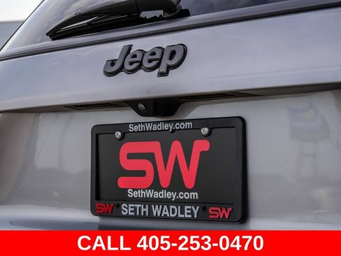 Used 2022 Jeep Compass Trailhawk AWD/4WD image 12