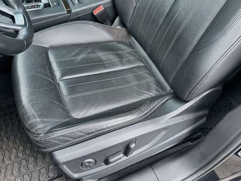 Used 2018 Audi Q5 2.0T Premium Plus w/ Premium Plus Package AWD/4WD image 21