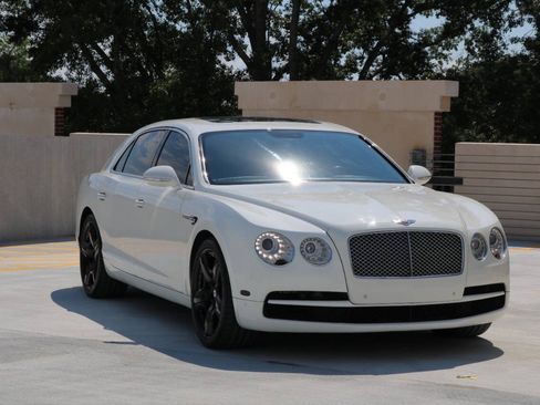 Used 2015 Bentley Flying Spur V8 AWD/4WD image 12